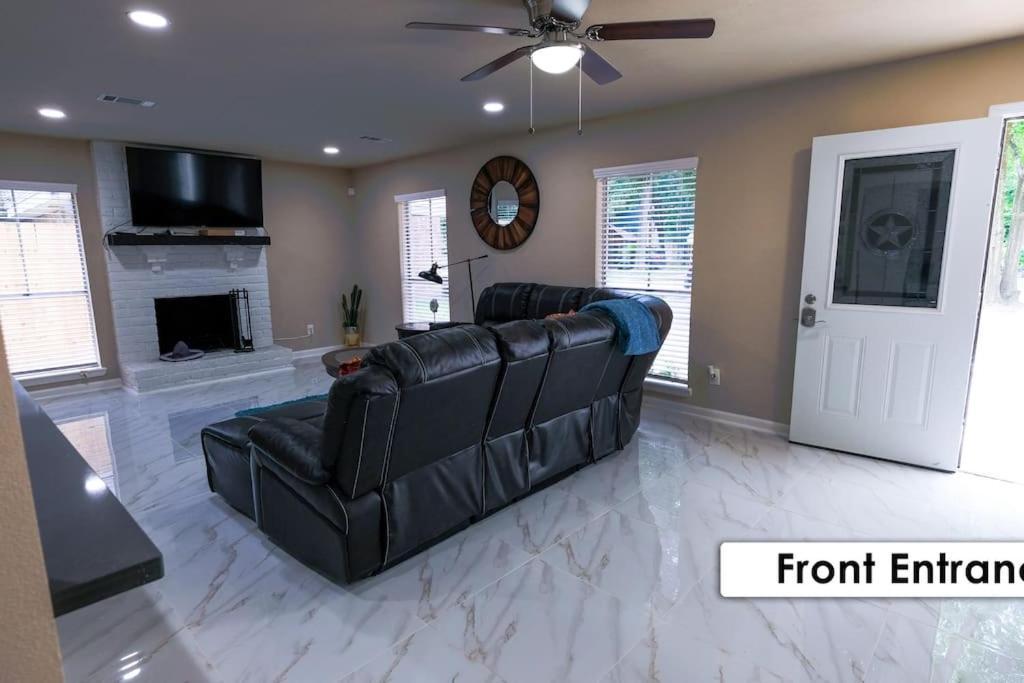 Stunning Family Home In North Houston!!! - Briar Creek Спринг Экстерьер фото